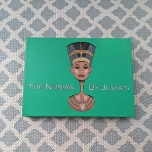 Juvias place palette